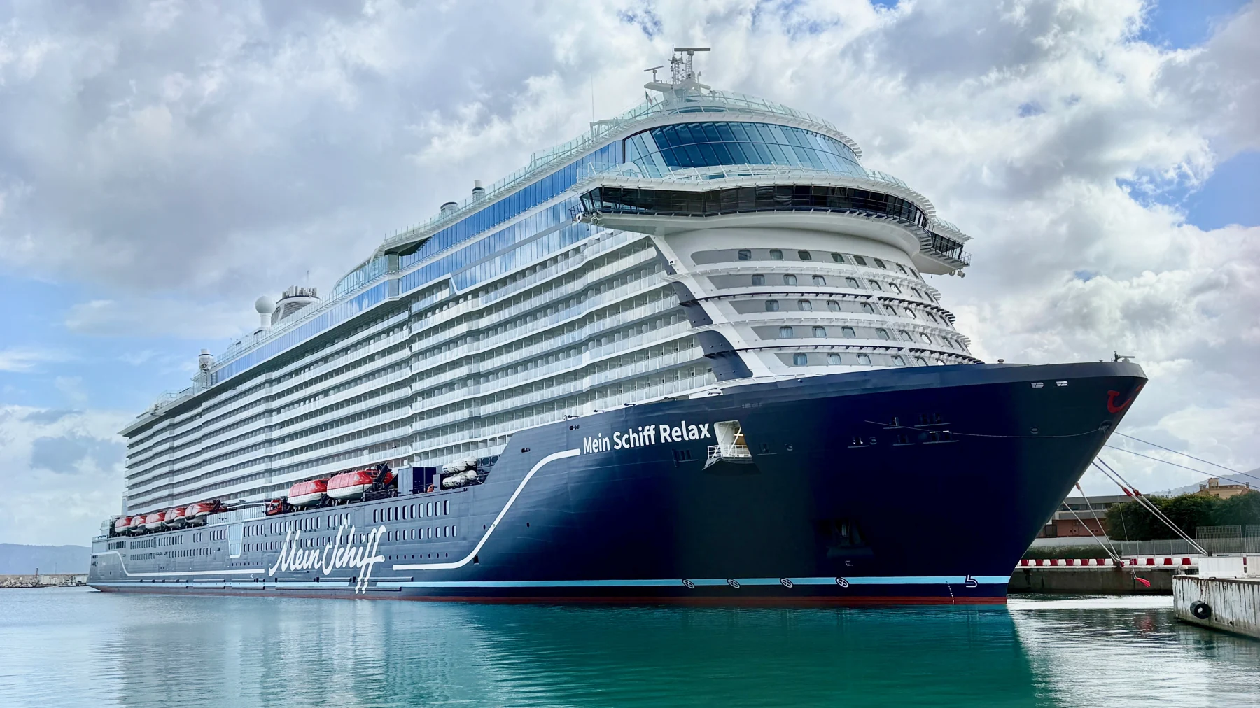Photograph of Mein Schiff Relax